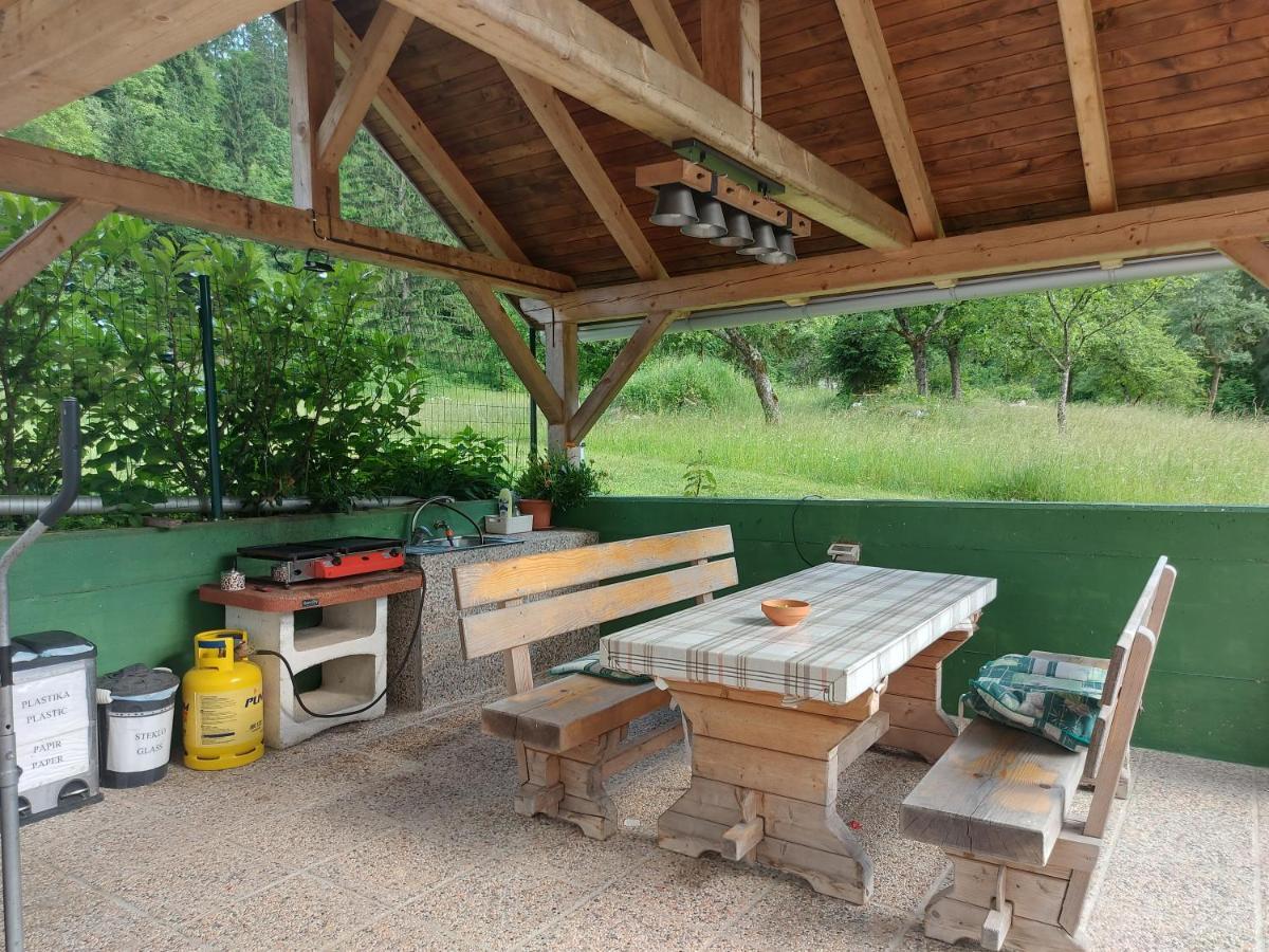 Apartmaji Katrc Soča Exterior foto